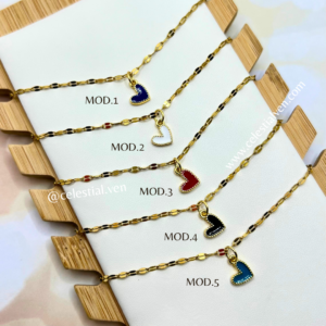 COLLAR DE ACERO CON BAÑO DE ORO REAL 18K CORAZONES