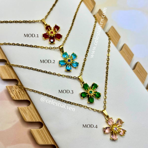 COLLARES DE ACERO CON BAÑO DE ORO REAL 18K FLORES HAWAIANAS